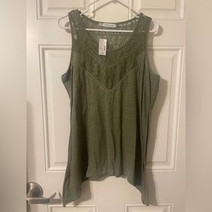 Maurices Women’s Shark Bite Hem Tank Top Size 0X